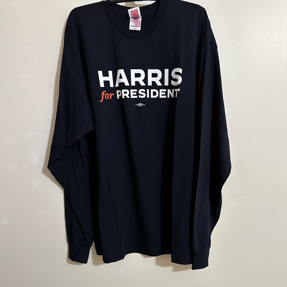 NWOT Bayside Navy Long Sleeve Tee W/White & Red “Harris for President” Size XL